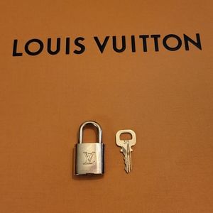 #315 Louis Vuitton Padlock & Key
